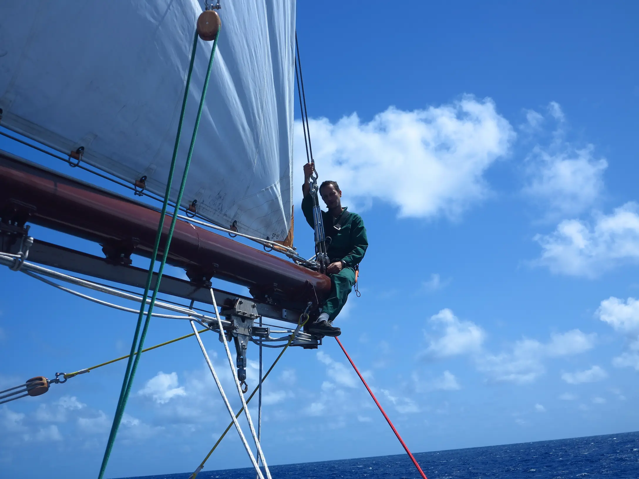 Traditional tall ship rigging